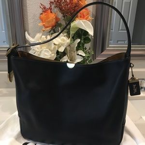 Coach 1941 Bedford Hobo